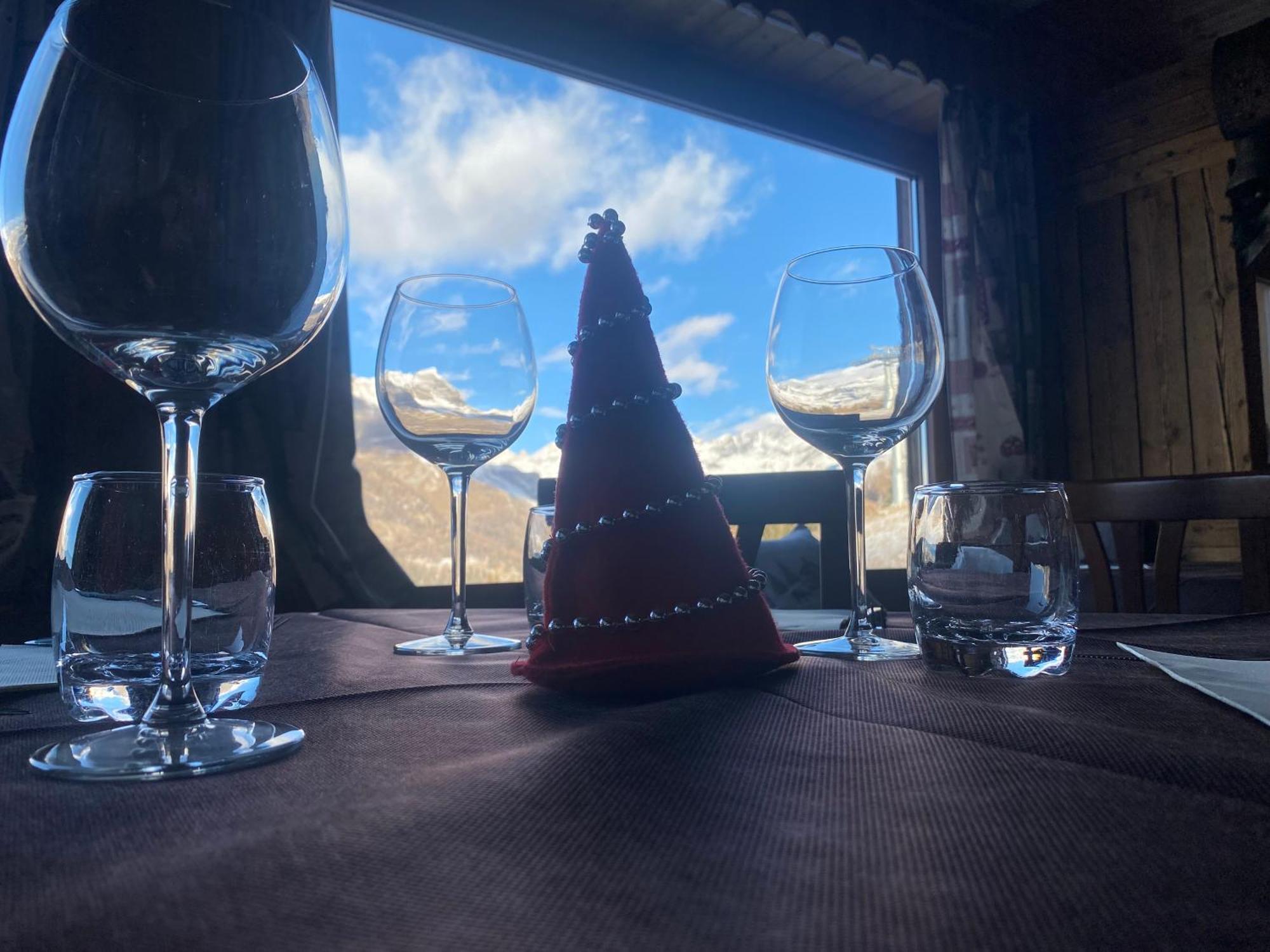 Edelweiss Hotel Champoluc Bagian luar foto