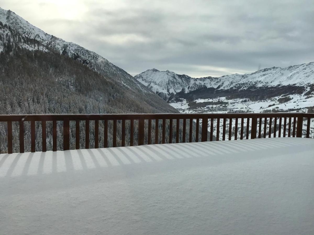 Edelweiss Hotel Champoluc Bagian luar foto